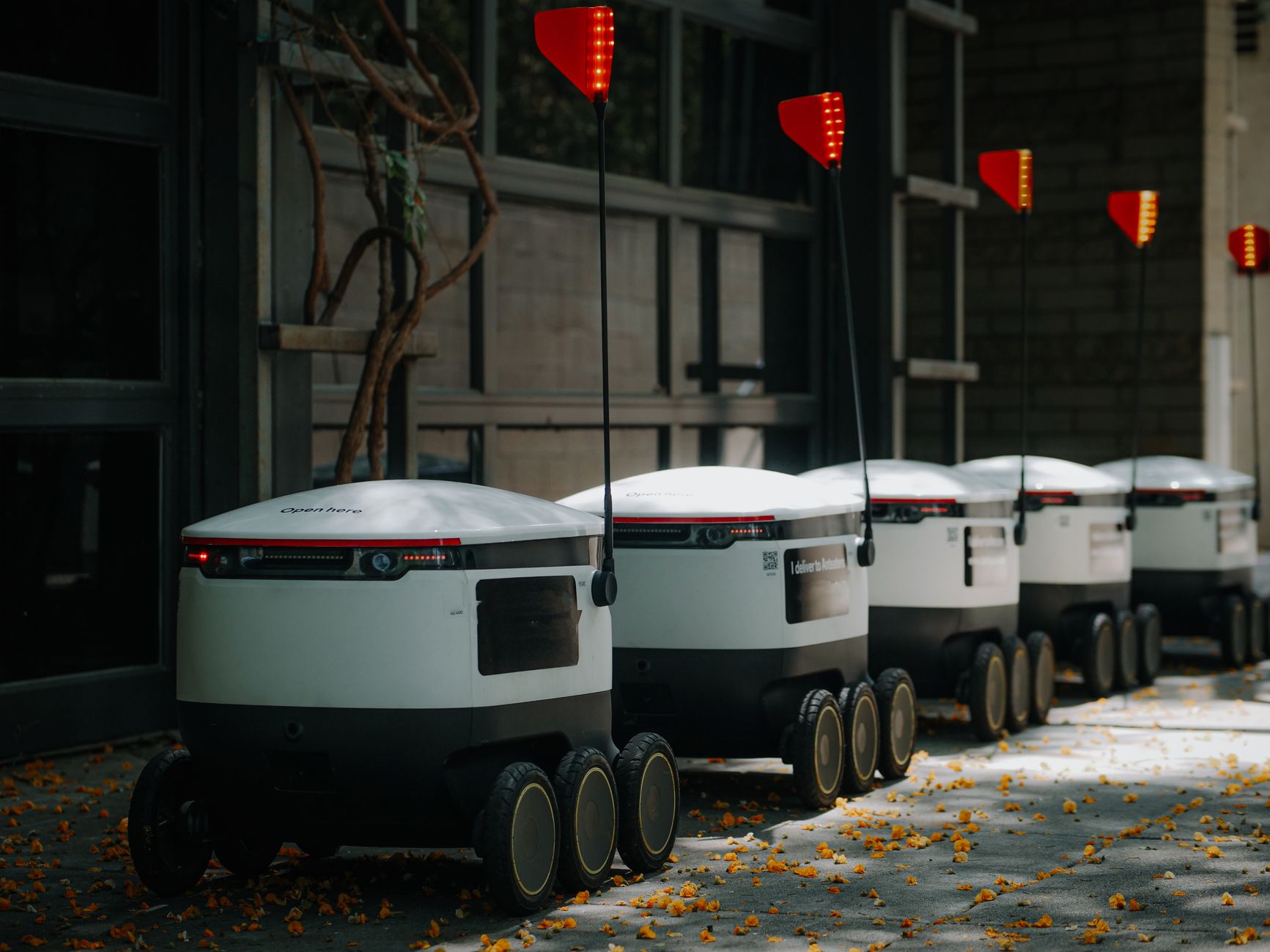Supporting visual for UPS Deploys AI-Powered Sorting Robots at 12 Hubs as Teamsters Contract Automation Clause Enters Year Two