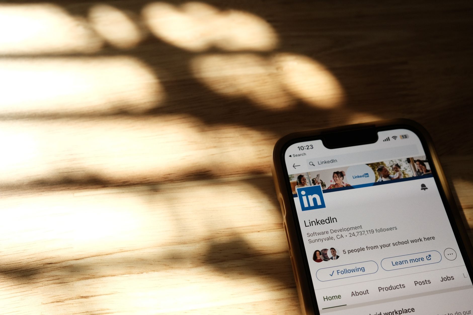 Illustration related to Gen Z Is Quietly Abandoning LinkedIn for 'Anti-Résumé' Platforms — and Recruiters Are Scrambling to Follow